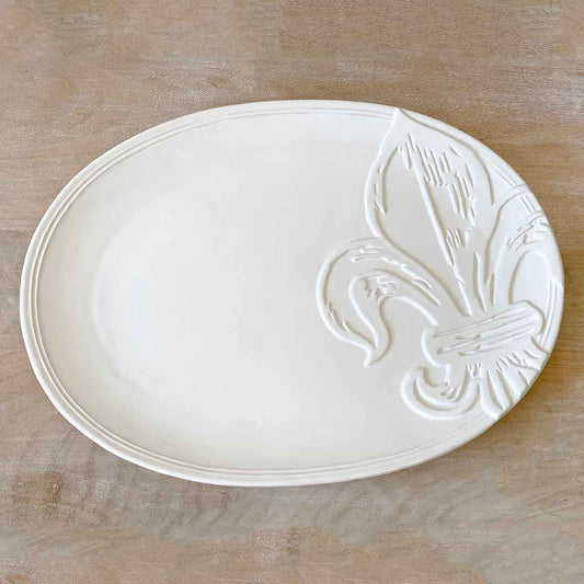 Tuscan Fleur Embossed Platter   White   16x12
