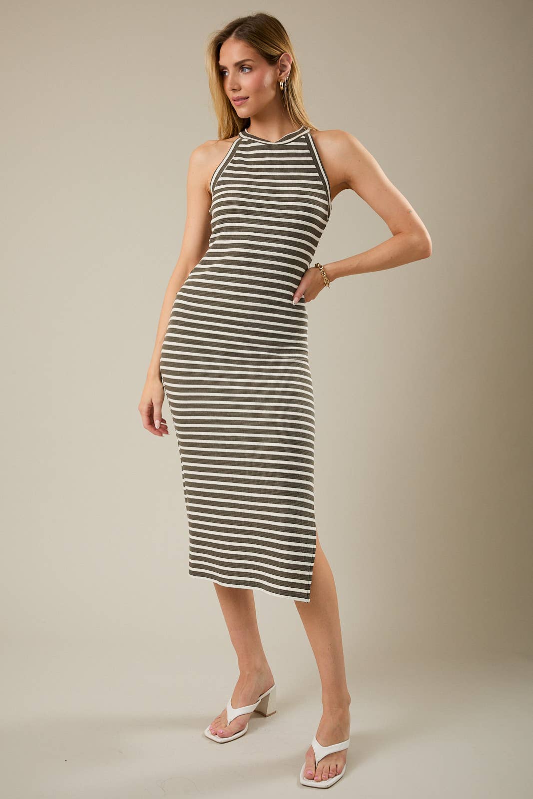 HALTER NECK SLEEVELESS MIDI DRESS
