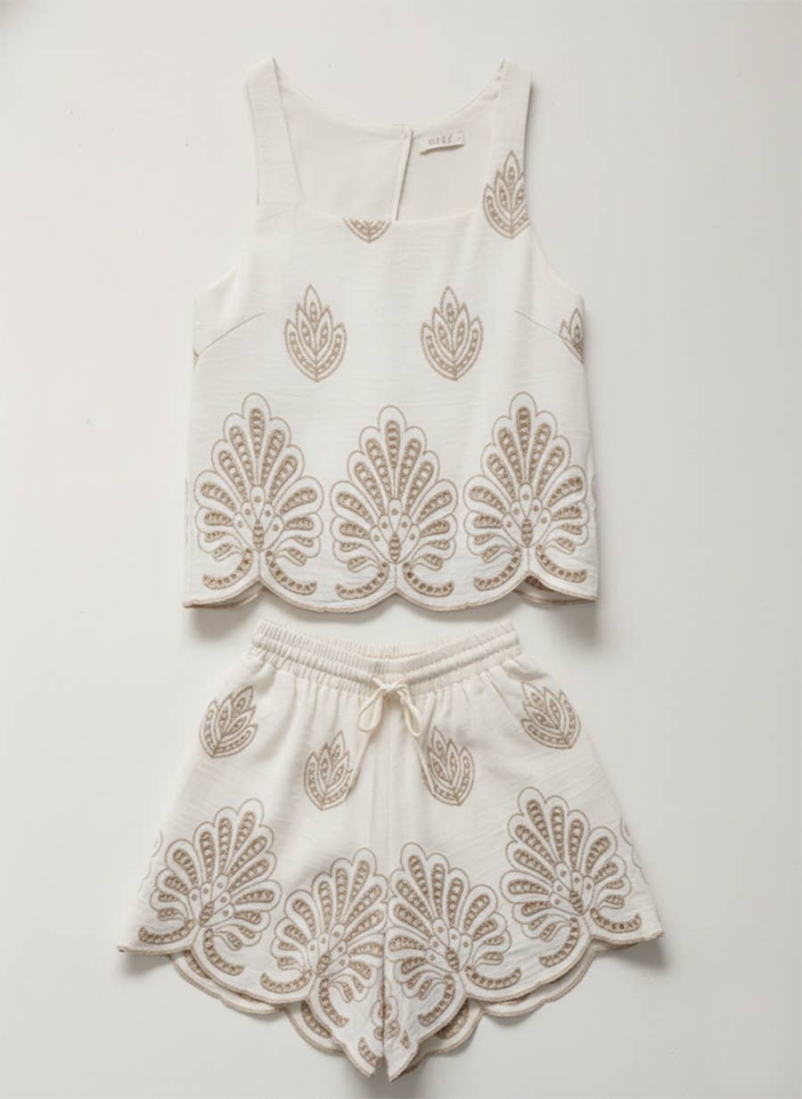 IT1196 - Embroidery Short Set