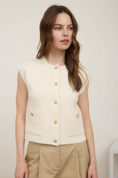 GOLD BUTTON SLEEVELESS POCKET DETAIL KNIT VEST