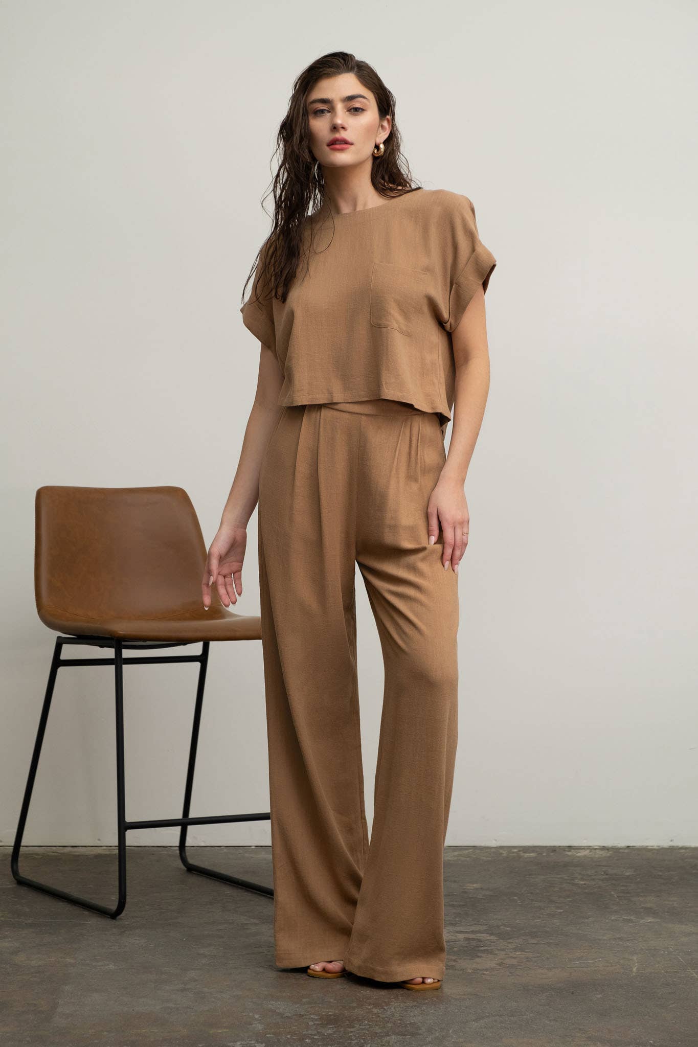 HIGH WAIST WIDE LEG PLEATED LINEN PANTS