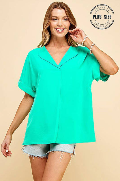 PLUS SOLID COLLARED SHORT SLEEVE LOOSE BOXY TOP