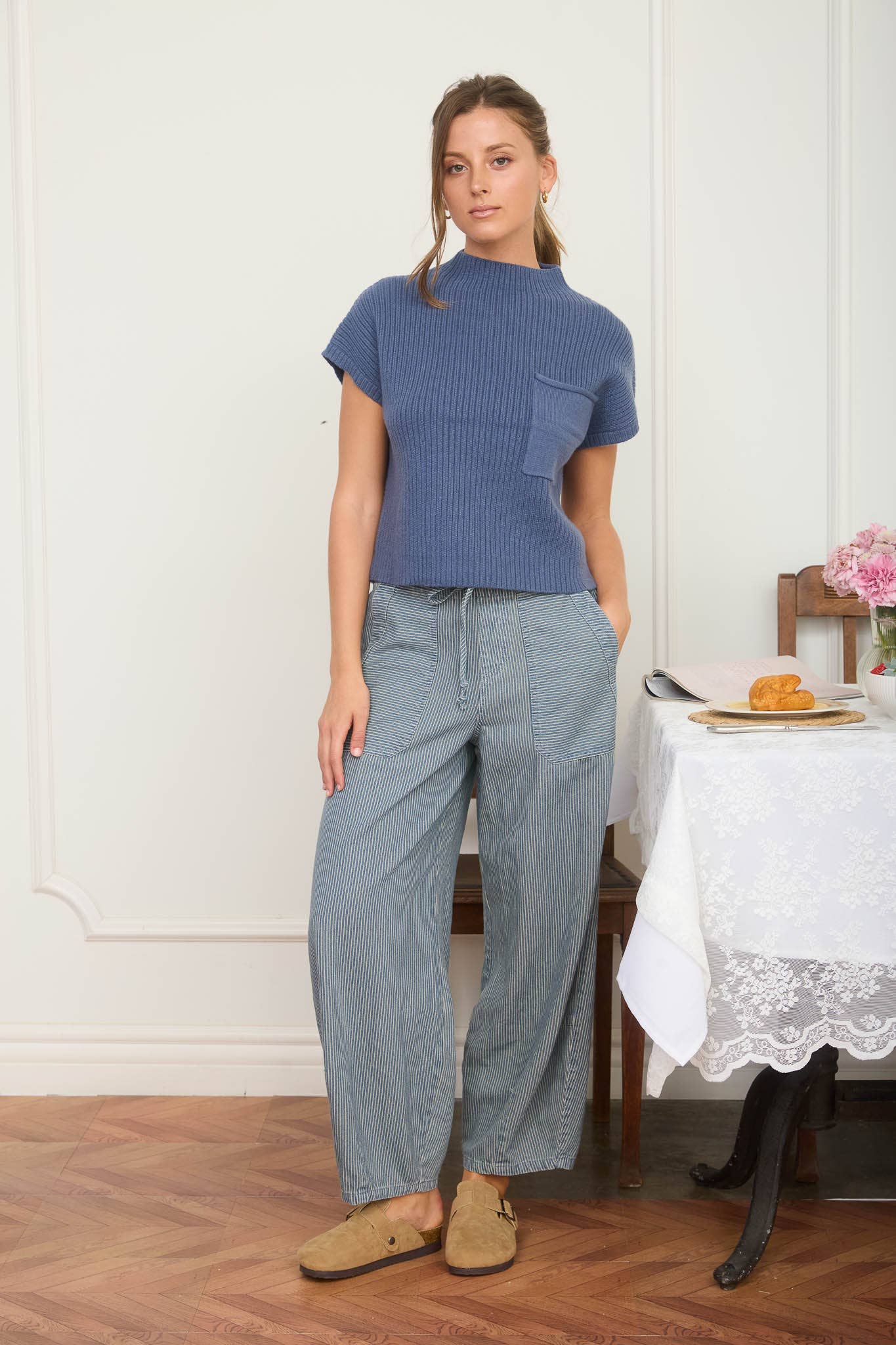 MOCK NECK POCKET DETAIL SHORT SLEEVE KNIT SWEATER