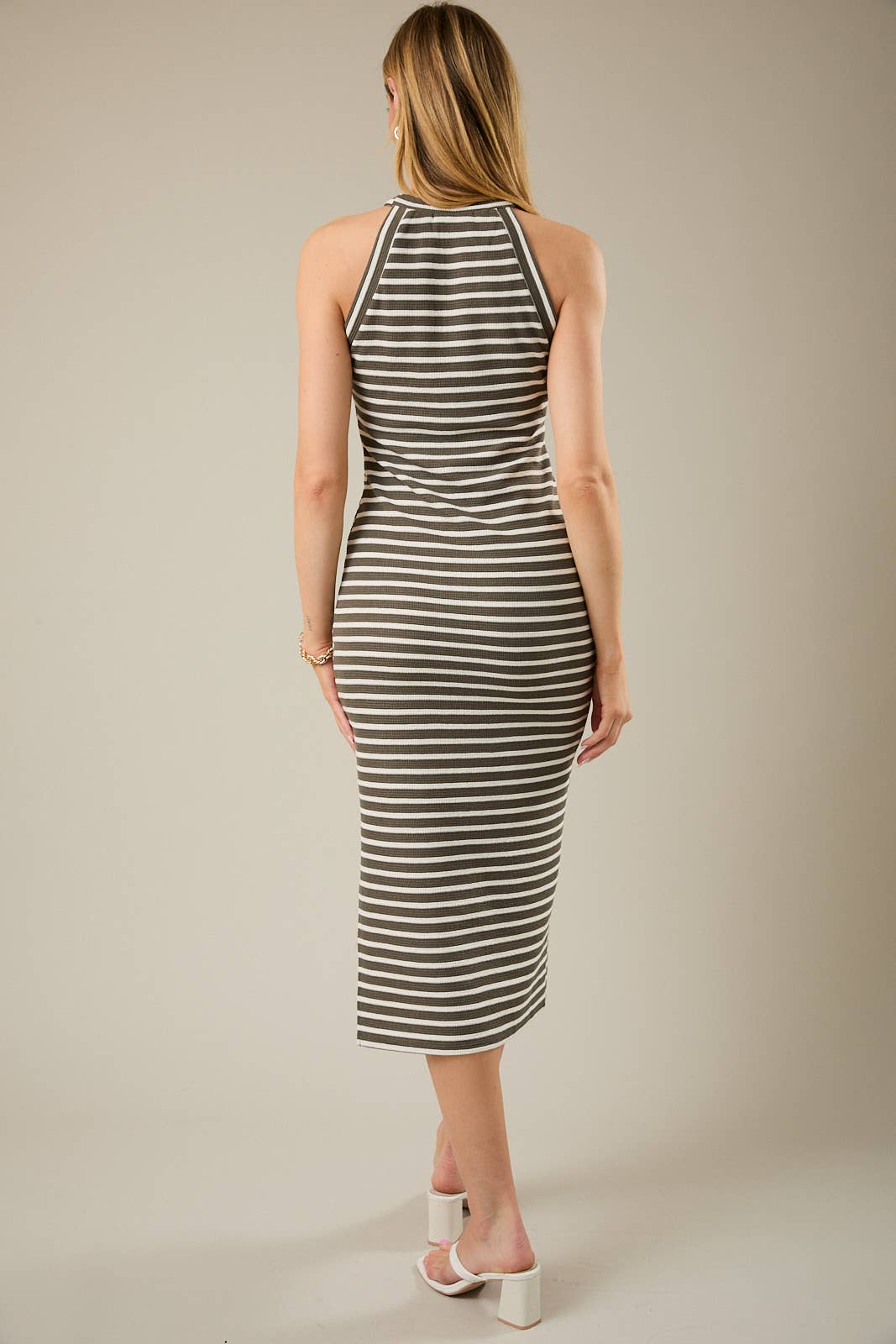 HALTER NECK SLEEVELESS MIDI DRESS